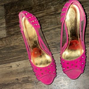 Spikes hot pink n gold heels